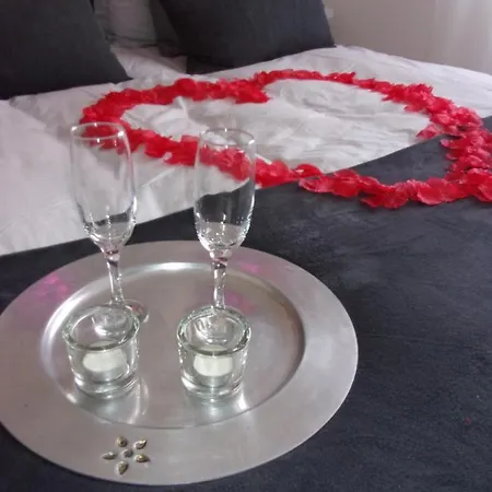 Le Bourget - Envolée Romantique 3* Narbonne