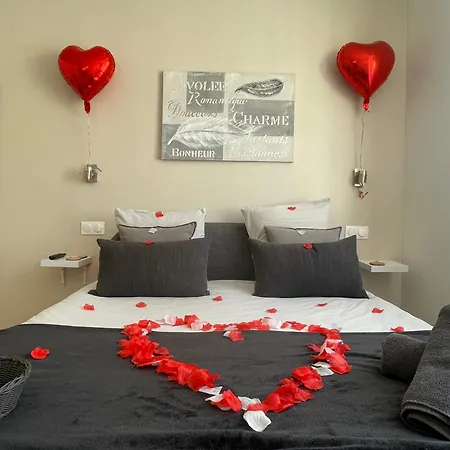 Le Bourget - Envolee Romantique Konukevi Narbonne