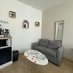 Konukevi Le Bourget - Envolee Romantique Narbonne